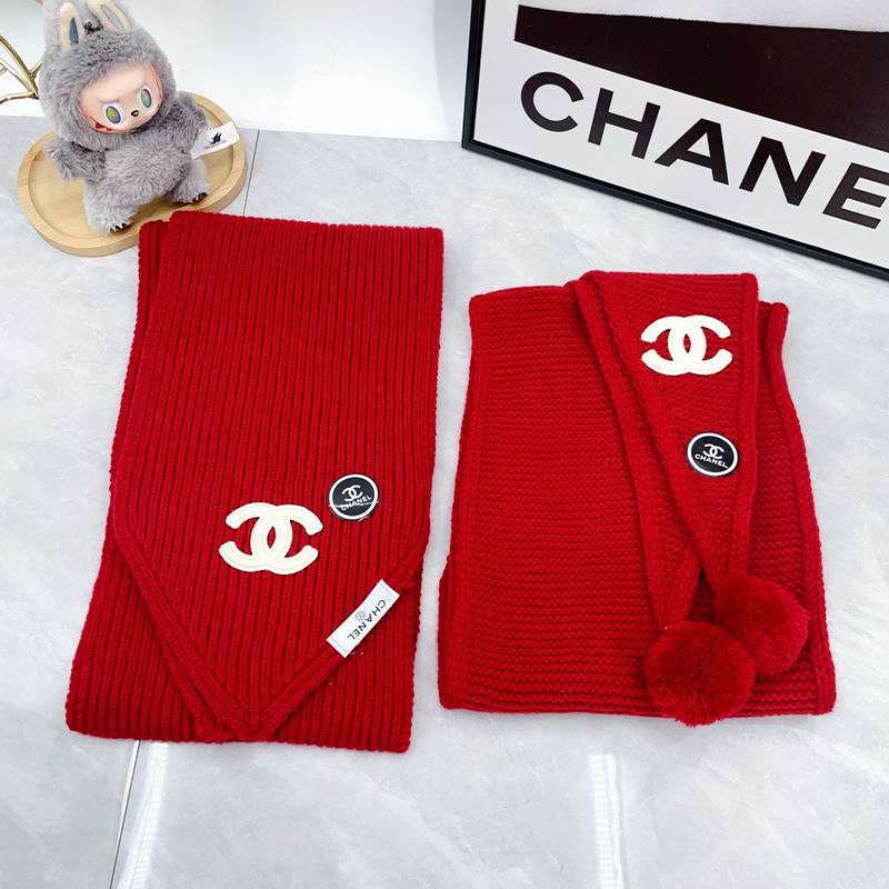 Chanel Scarf dx06